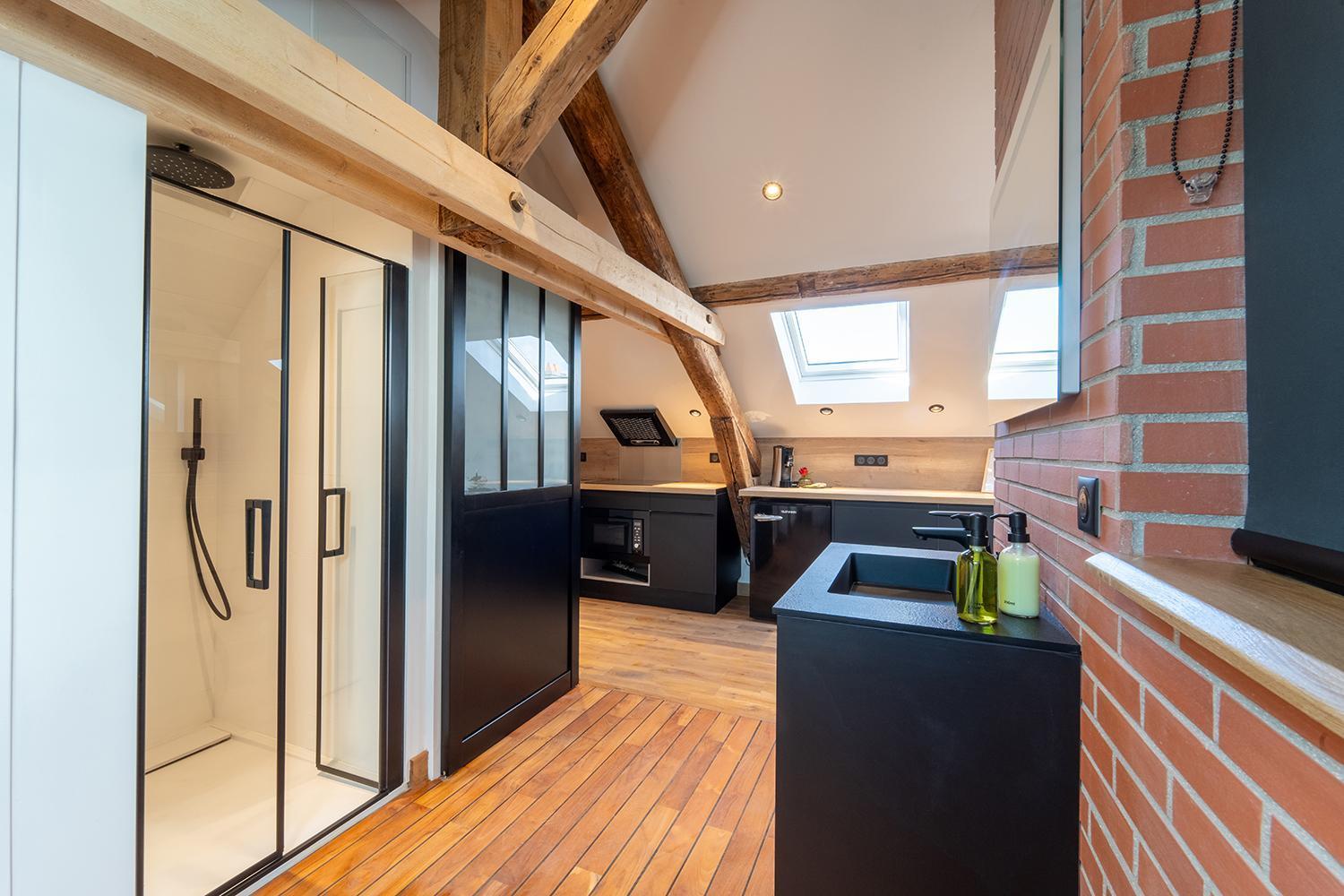 Evasion Chic, Spa Et Sauna Sous Les Toits Nancy Exterior foto